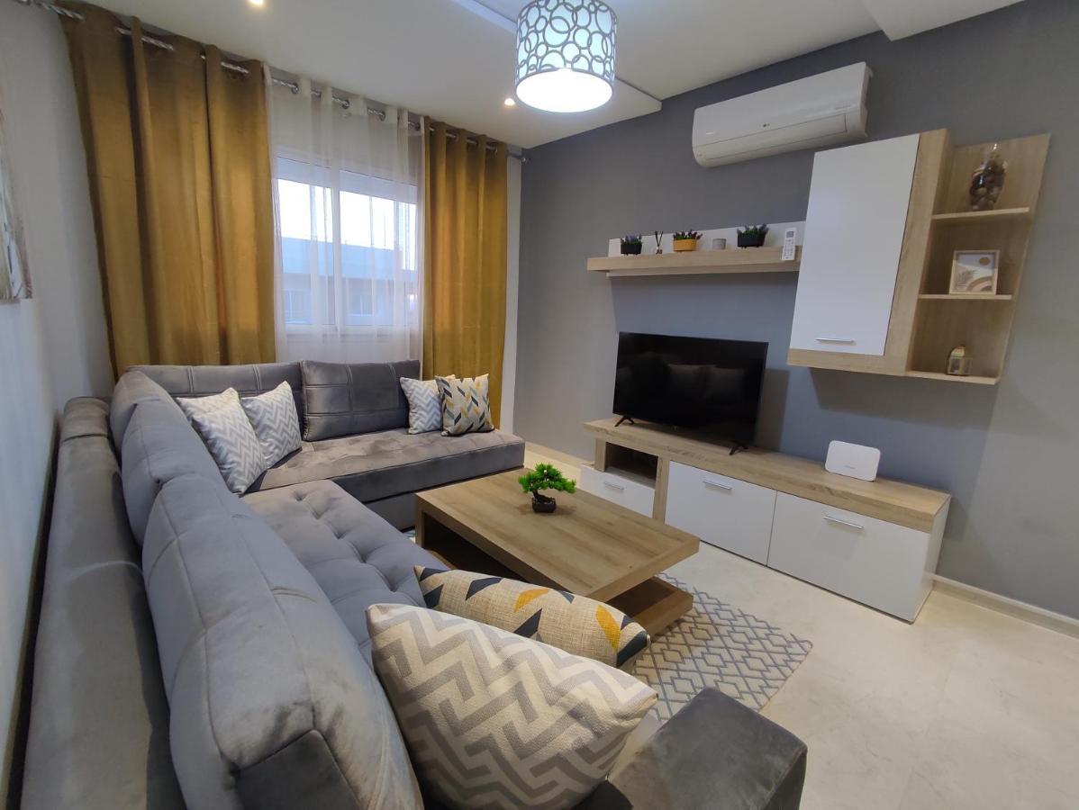 Dlx01 Apartamento Oujda Exterior foto
